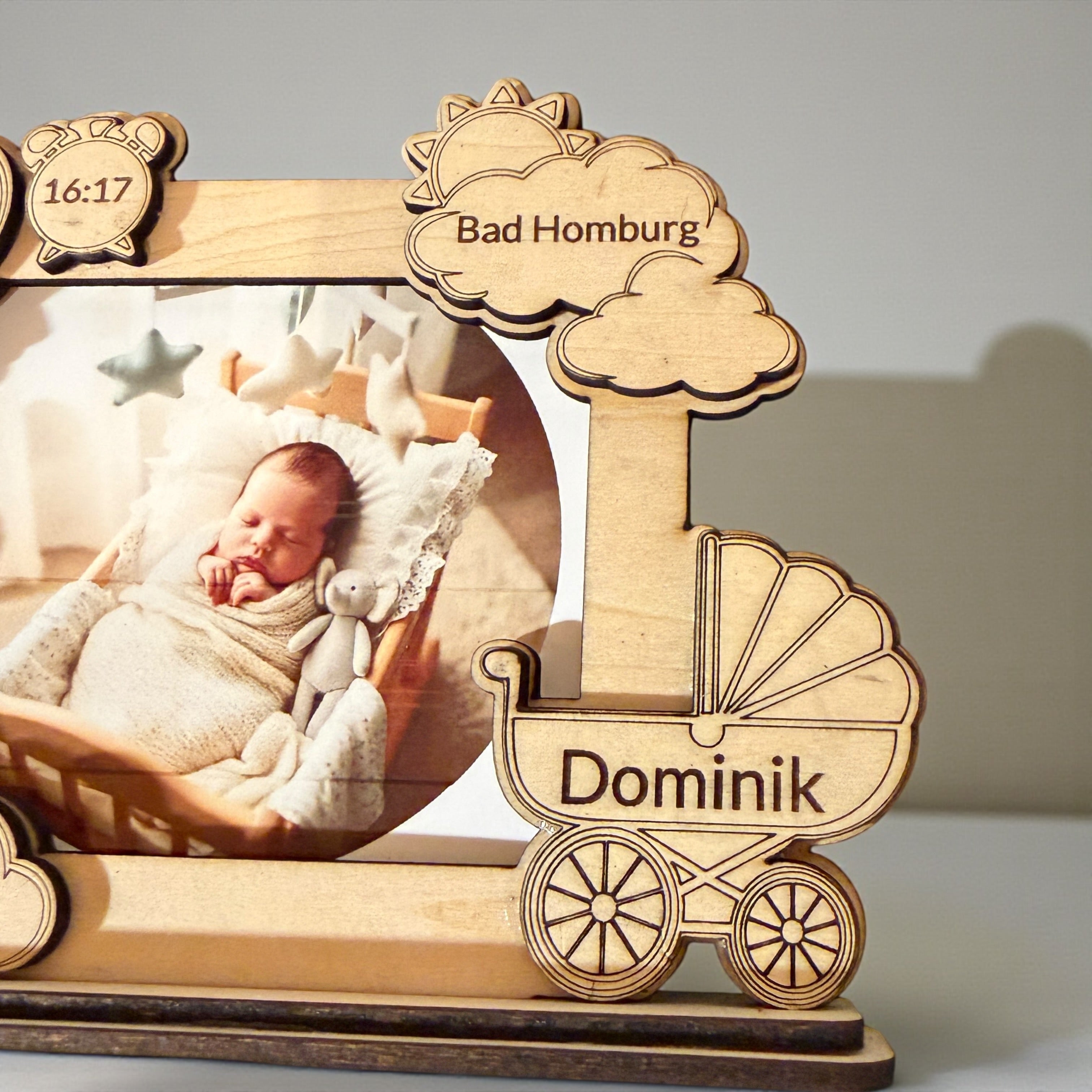 Baby Fotorahmen mit Personalisierung nach Wunsch für glückliche Eltern
