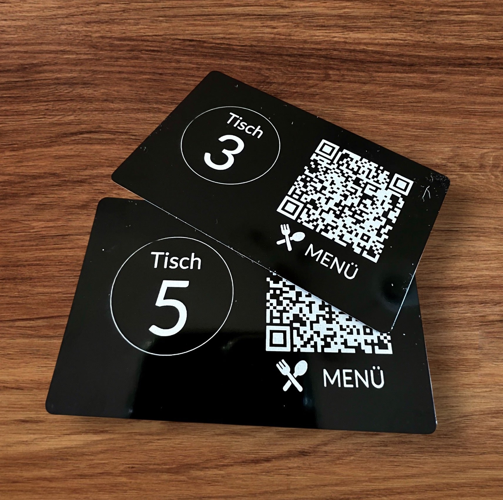 Tisch QR Code – Online Menü & Tischnummer – personalisiert und graviert - Gastronomie