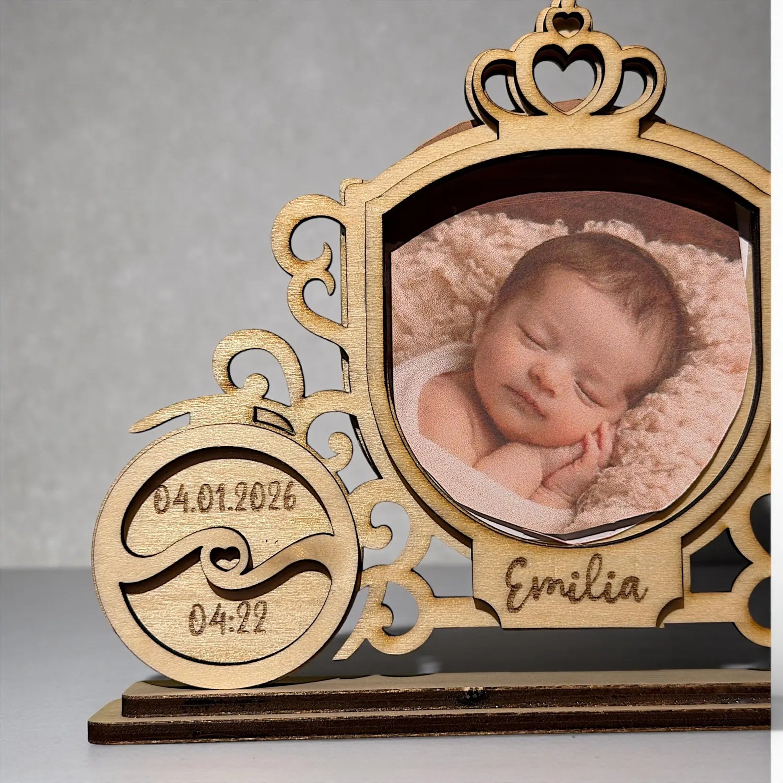 Baby Bildrahmen, Geschenk mit Personalisierung nach Wunsch, Fotorahmen für neuen Prinzen oder Prinzessin.