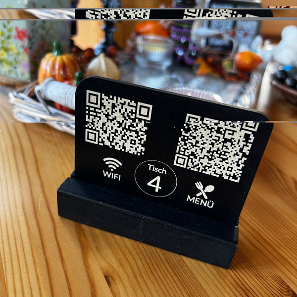 Tischaufsteller mit QR Code – WLAN Zugang, Online Menü & Tischnummer – personalisiert, graviert